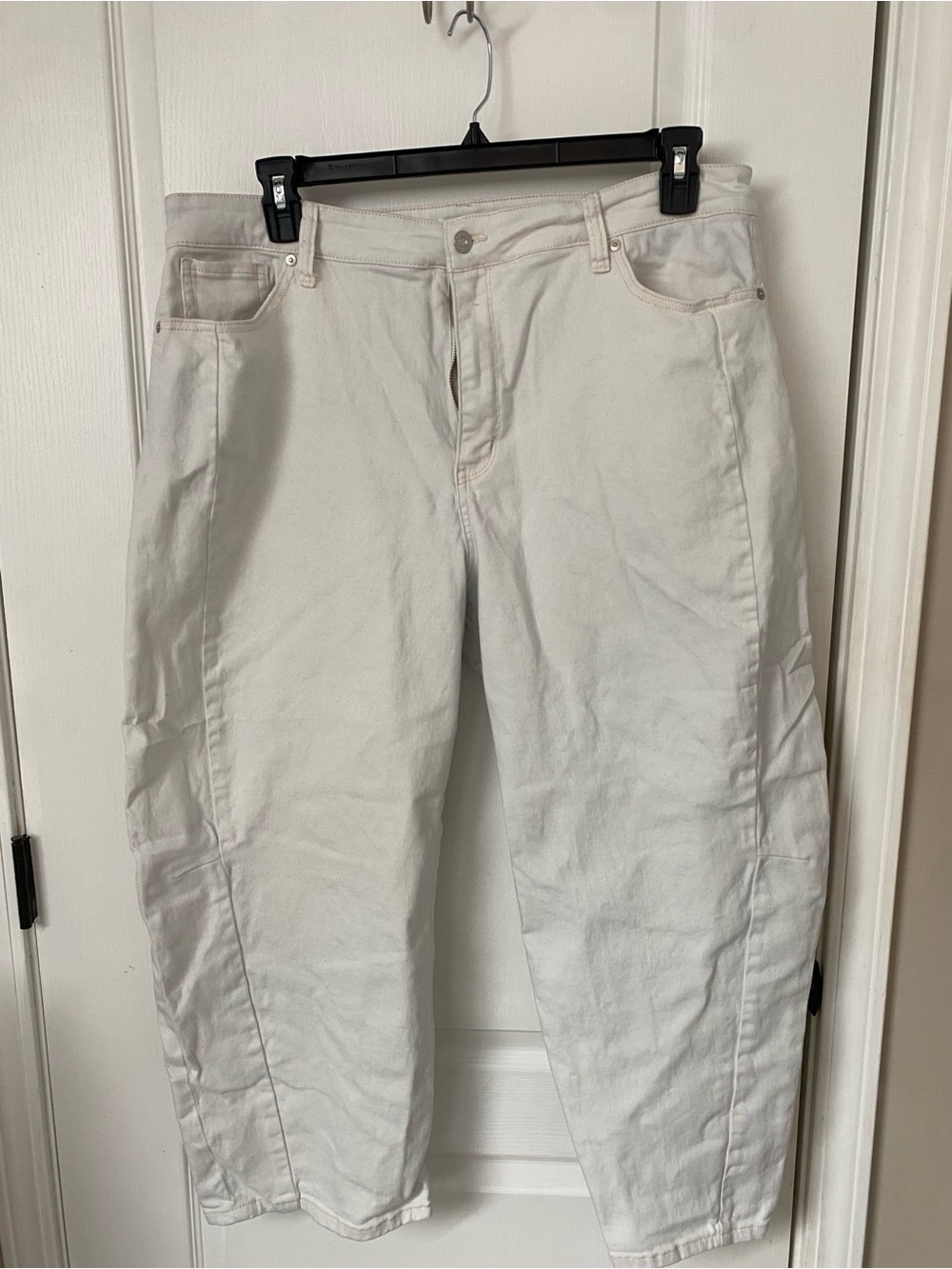 Women's Off White High-Rise Barrel Leg Jeans